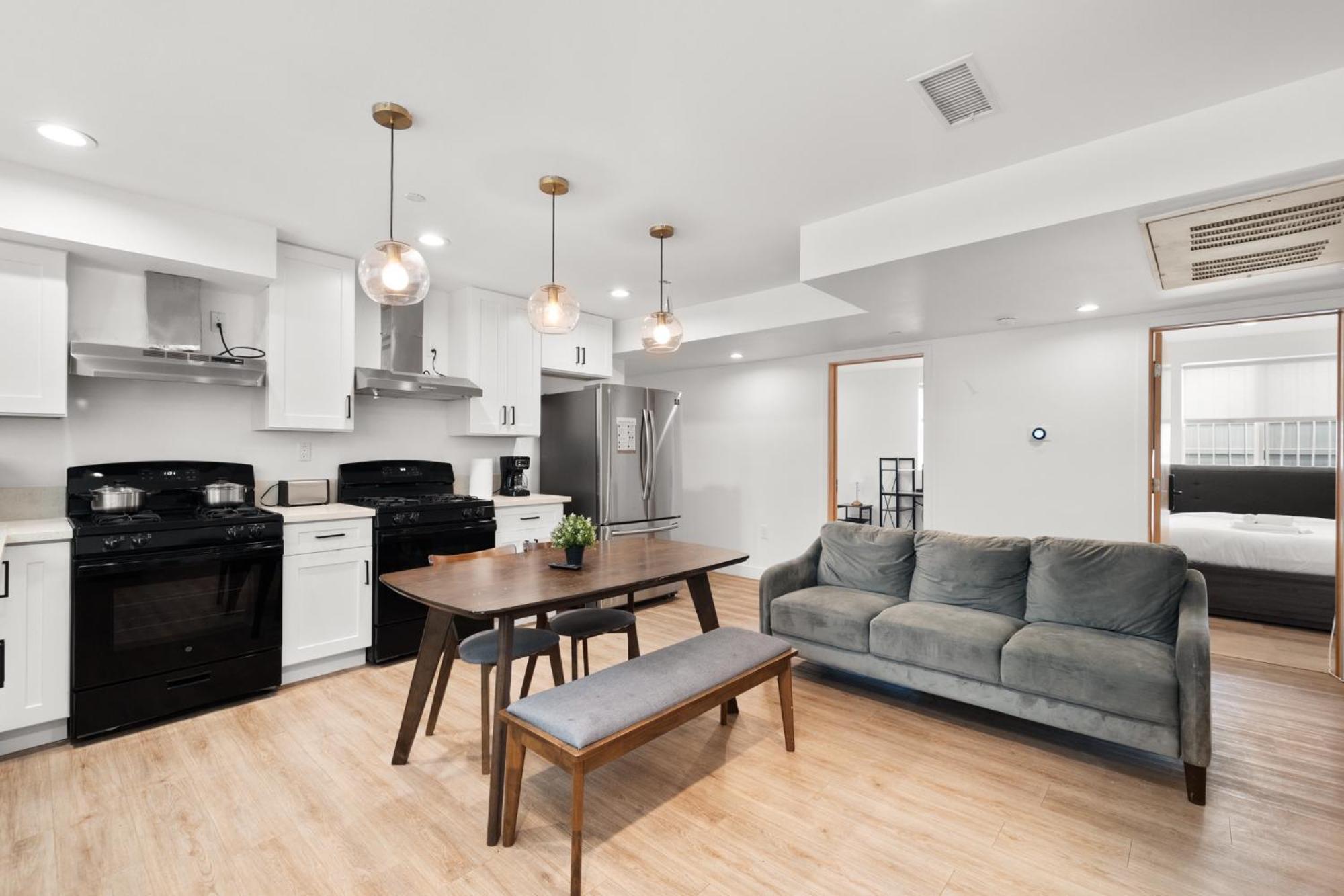 Spacious 1-Bd Hideaway Close To Usc Room With Share Livingroom Los Angeles Exterior photo